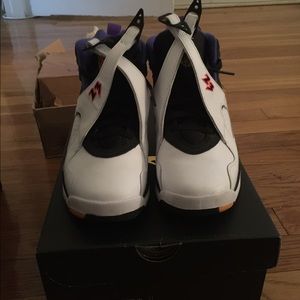 Jordan Retro 13