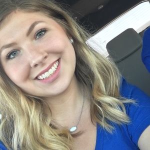 Meet your Posher, Alexandria