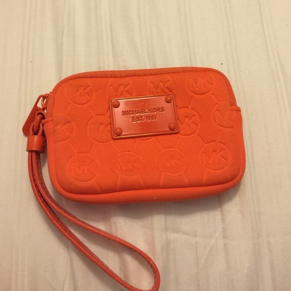 Michael Kors Small Wristlet