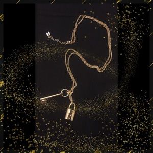 Victoria Secret lock and key necklace