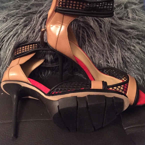 Sexy sexy heels fishnet red black and tan