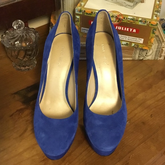 Cobalt blue Nine West pumps