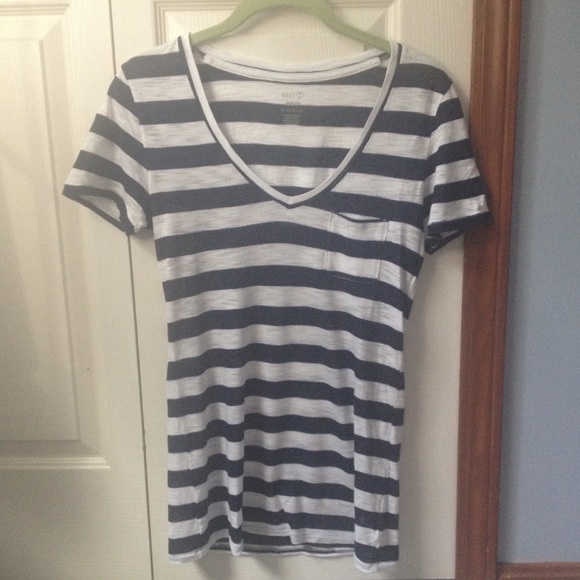 NWOT Aerie "Best T" t-shirt.