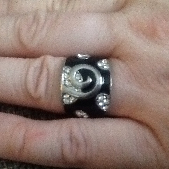 Jet black enameled surface with sparkling crystals - Picture 3 of 4