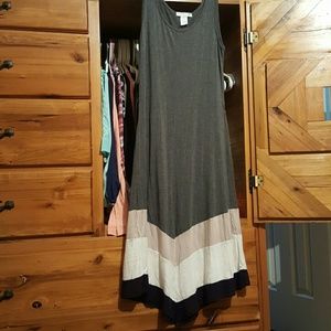 Design history size medium dress
