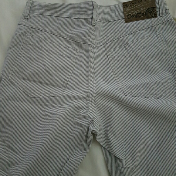 Jean shorts - Picture 2 of 2