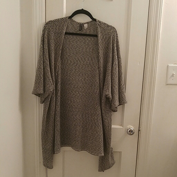 Long kimono/open cardigan