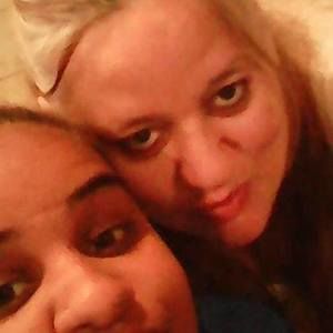 Meet your Posher, Jesusa