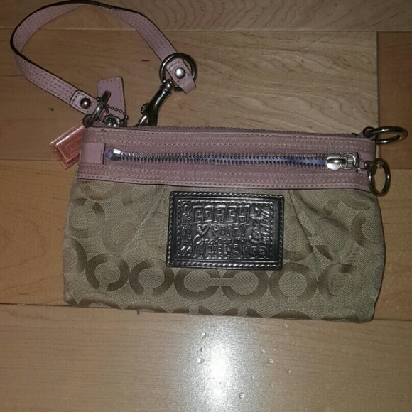 Coach wristlet