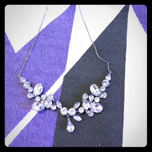 Large rhinestone necklace