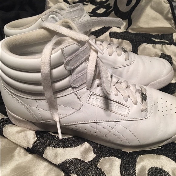 Reebok shoes size 6 1/2