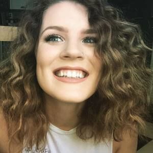 Meet your Posher, Isabella