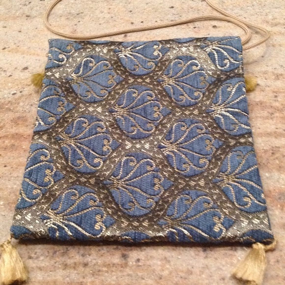 Brocade Crossbody Bag NWOT - Picture 3 of 4