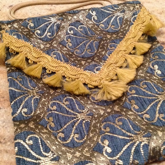 Brocade Crossbody Bag NWOT - Picture 4 of 4