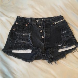 Black 501 Levis