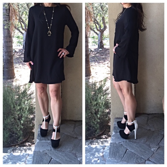 Black chic dress ONE HOUR SALE - Picture 3 of 4