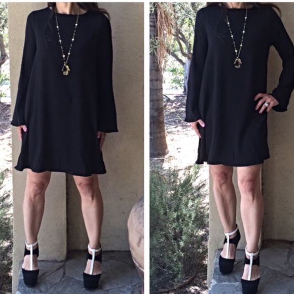 Black chic dress ONE HOUR SALE - Picture 2 of 4