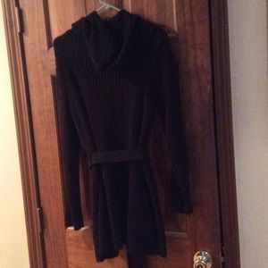 Black Hoodie Sweater Sz LG super cute