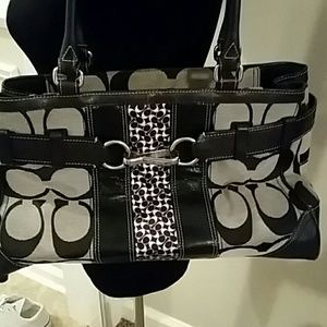 💯 Authentic Coach Purse