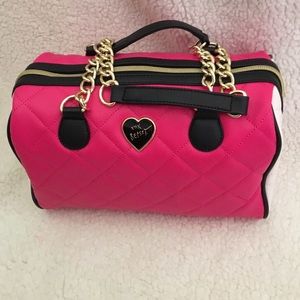 PINK WHITE BLACK GOLD BETSEY JOHNSON PURSE