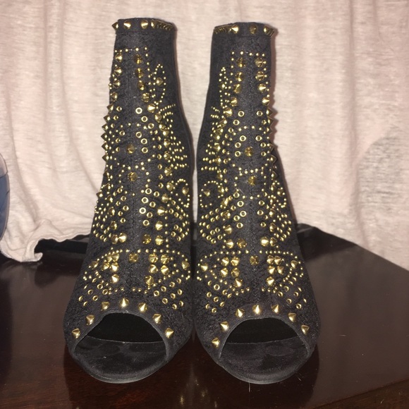 Awesome gold studded, Going out booties!!