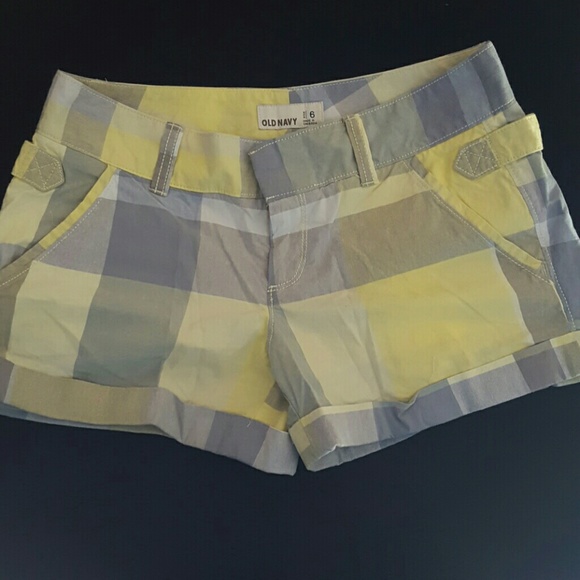 Old Navy Plaid Cuffed Shorts 6