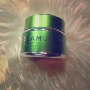 GlamGlow - PowerMud Mask✨ ONE HR ONLY✨