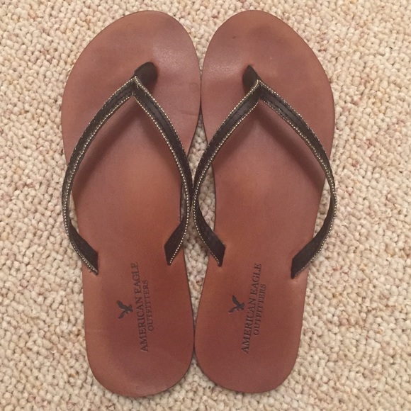 American Eagle Flip Flops!!!😍