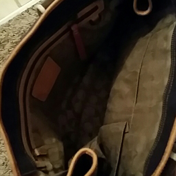 💯 Authentic Coach Tote - Picture 2 of 2