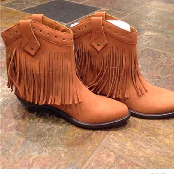Miranda lambert boots