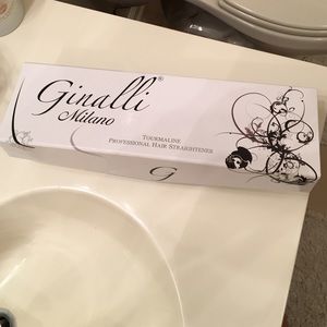 Ginalli Milano tourmaline hair straightener