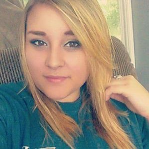Meet your Posher, Alyssa