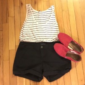 American Eagle Black, Cuffed Shorts Size 8