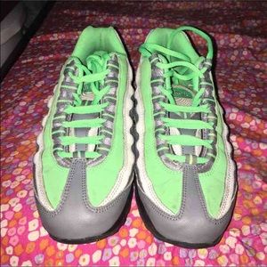 Boys GradeSchool AirMax '95s