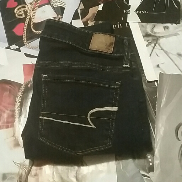 Dark was American Eagle Skinny Super Stretch