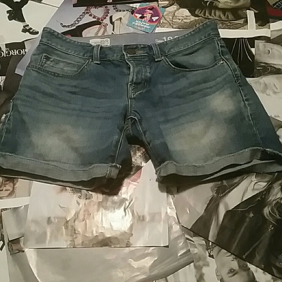 Gap Boyfriend Shorts