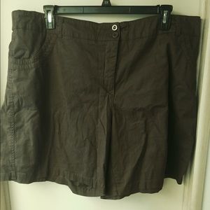 Plus size brown shorts