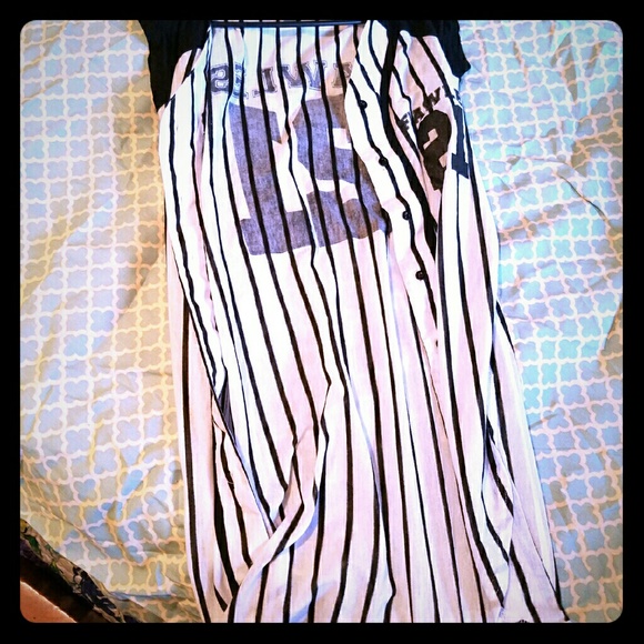 Rue21 button up shirt