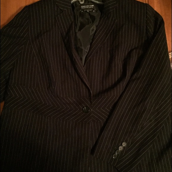 Pinstripe black and blue wore three times