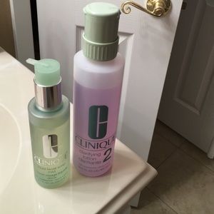Clinique 2 Facial Products