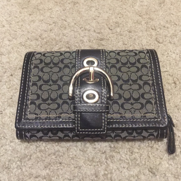 Authentic Coach wallet