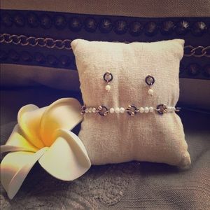 14 KT Gold & Pearl Bracelet and Earrings- Set