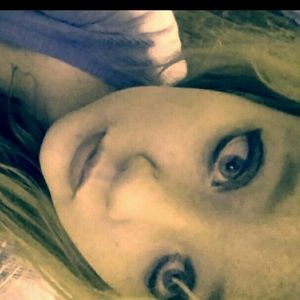 Meet your Posher, Mady