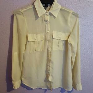 Botton down shirt