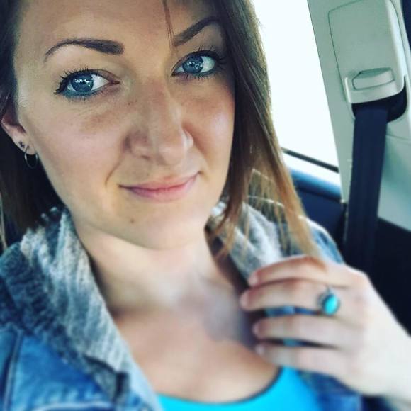 Meet your Posher, Britt