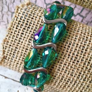 $3 Bundle Item - Emerald Glass Beaded Bracelet