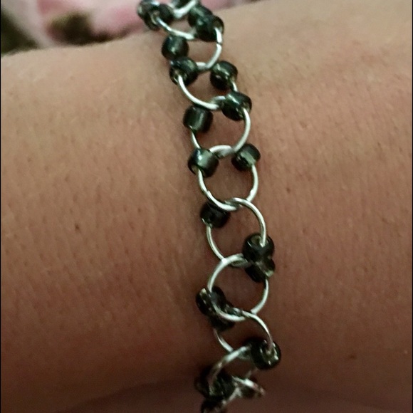 Beaded knot bracelet 4