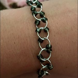 Beaded knot bracelet 4