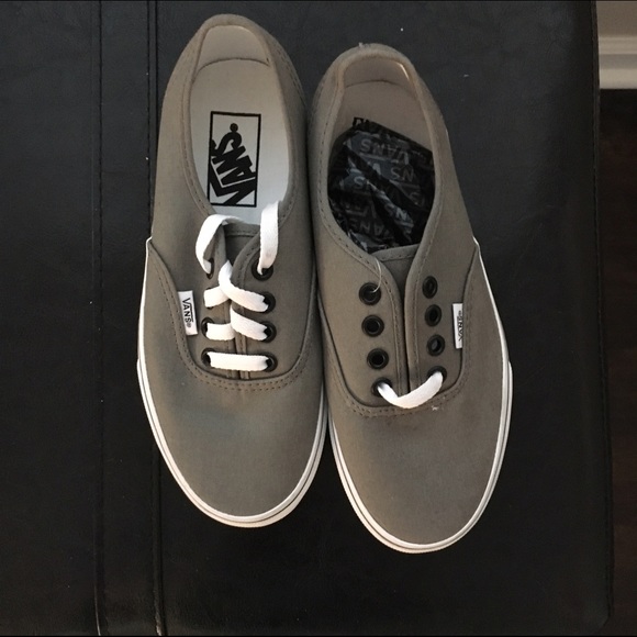 Vans' Authentic Shoe