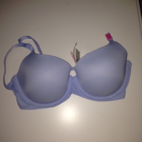 Never worn VS Pink lightly lined bra
